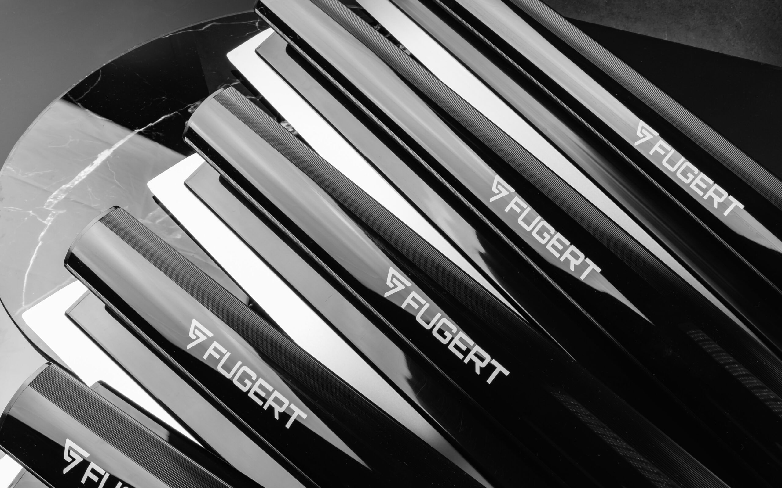 SZPACHLA DO GŁADZI 80CM NÓŻ LIZAK PIÓRO DO GŁADZI WYMIENNE OSTRZE 0,35MM